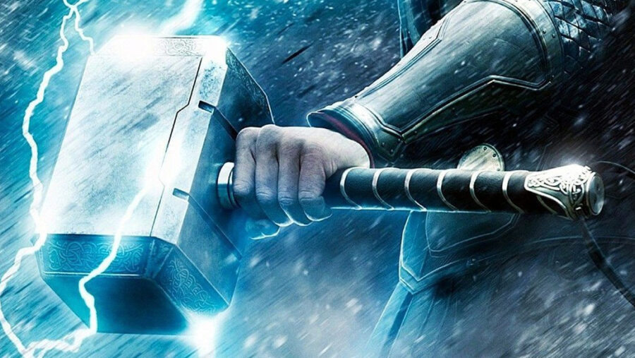 chris hemsworth thor hammer